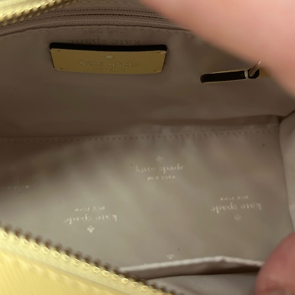 🎉Host Pick🎉Kate Spade Madison Small Satchel in Butter Color - Picture 4 of 14